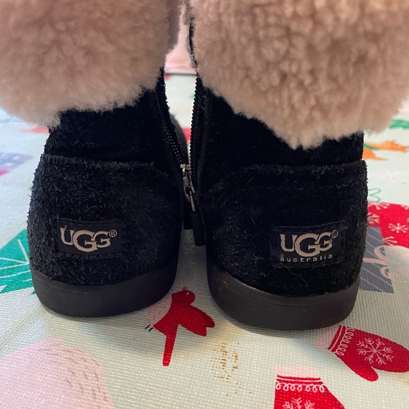 Black girl ugg boots - Picture 4 of 4